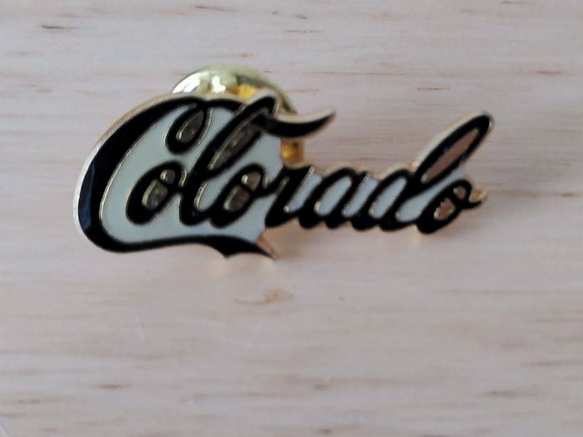 Plaketten & Abzeichen: Pin Colorado – Gebraucht aus Kriens von Wolly85