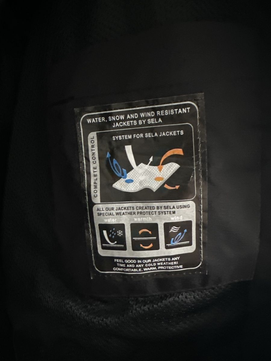 Vestes: Sela Black Shell Jacket, size L - Waterproof & Windproof – Neuf (Voir description) à Sementina par NinaDel 3