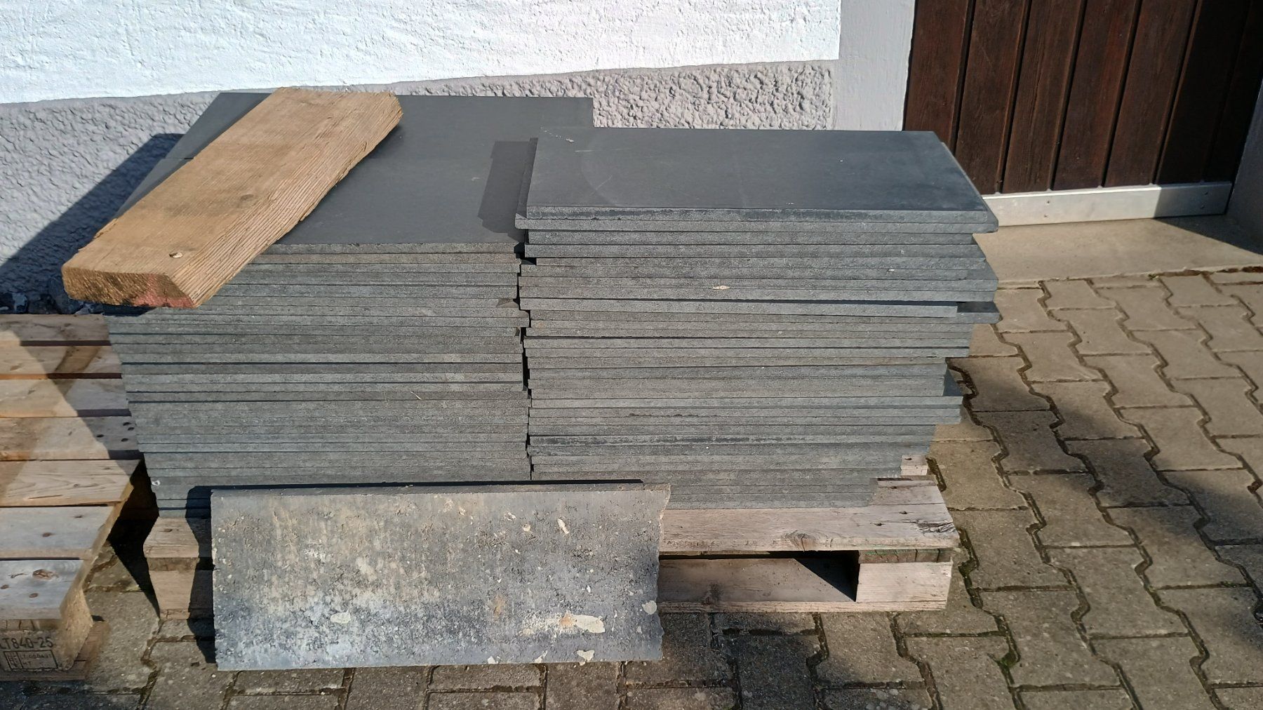 Rivestimenti per pavimenti: Natursteine – Nuovo (secondo la descrizione) da Bözen venduto da joy_r628