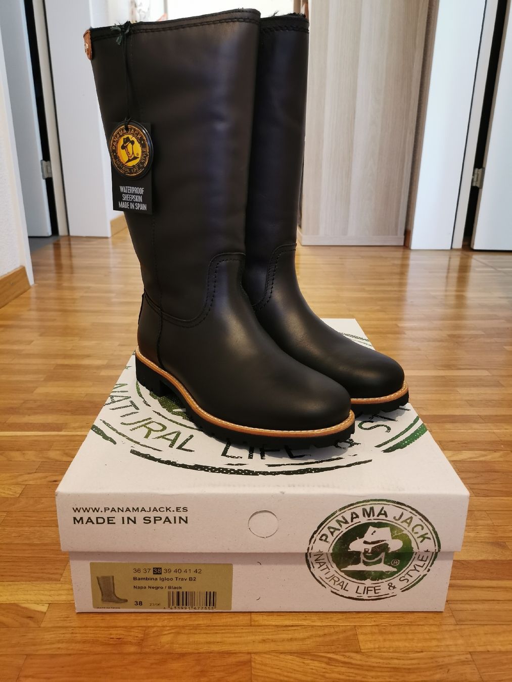 Panama Jack Scarpe da donna: Neue 38 Panama Jack Winterstiefel – Nuovo e nell'imballaggio originale da Bülach venduto da Parickf