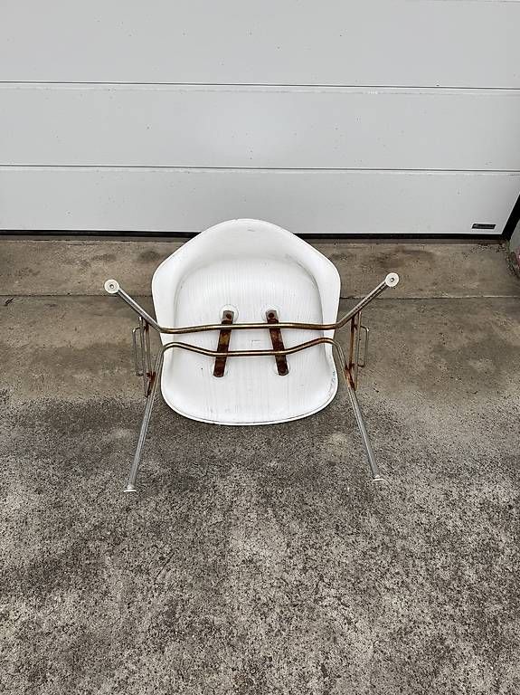 Uhren: Charles and Ray Eames – Gebraucht aus Basel von rachidou22 2