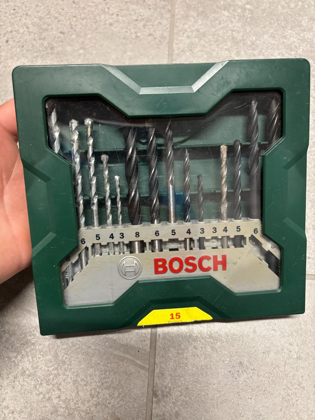 Bosch Tous les outils: Jeu de forets BOSCH 15 pcs excellent état – D'occasion à Salvenach par gwenwywar