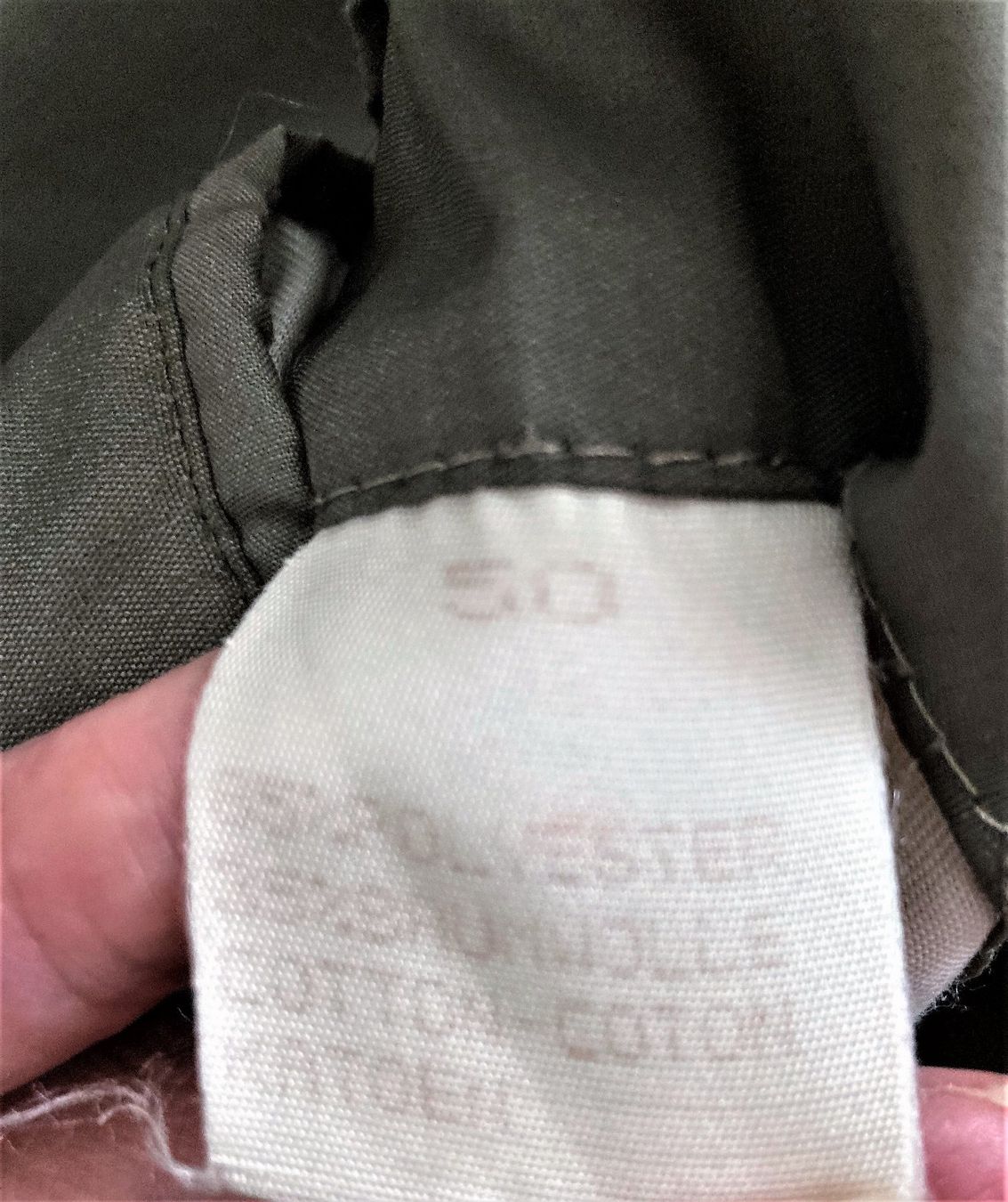 Cappotti: Langer Trenchcoat, Gr. 50 - NEU – Nuovo (secondo la descrizione) da Basel venduto da Nofretete39 8