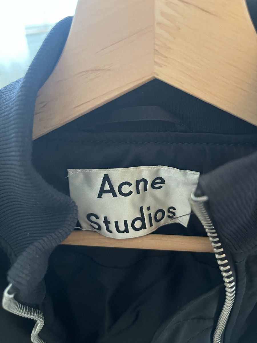 Acne Studios Jacken: Acne Studios Bomberjacke schwarz – Neu (gemäss Beschreibung) aus Basel von cat_25m7 2