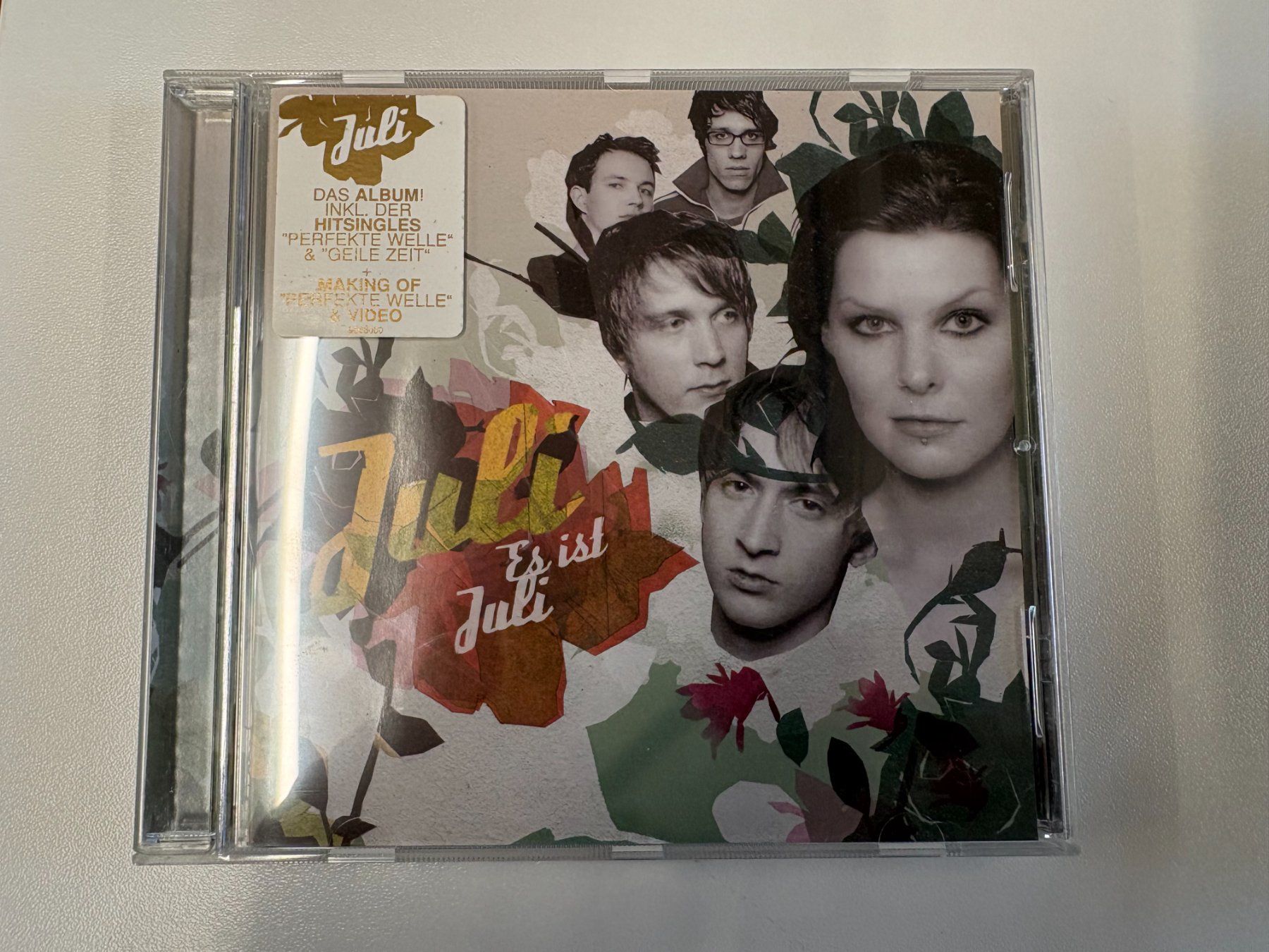 CD: Juli - Es ist Juli – Usato da Oberbütschel venduto da SimBla91