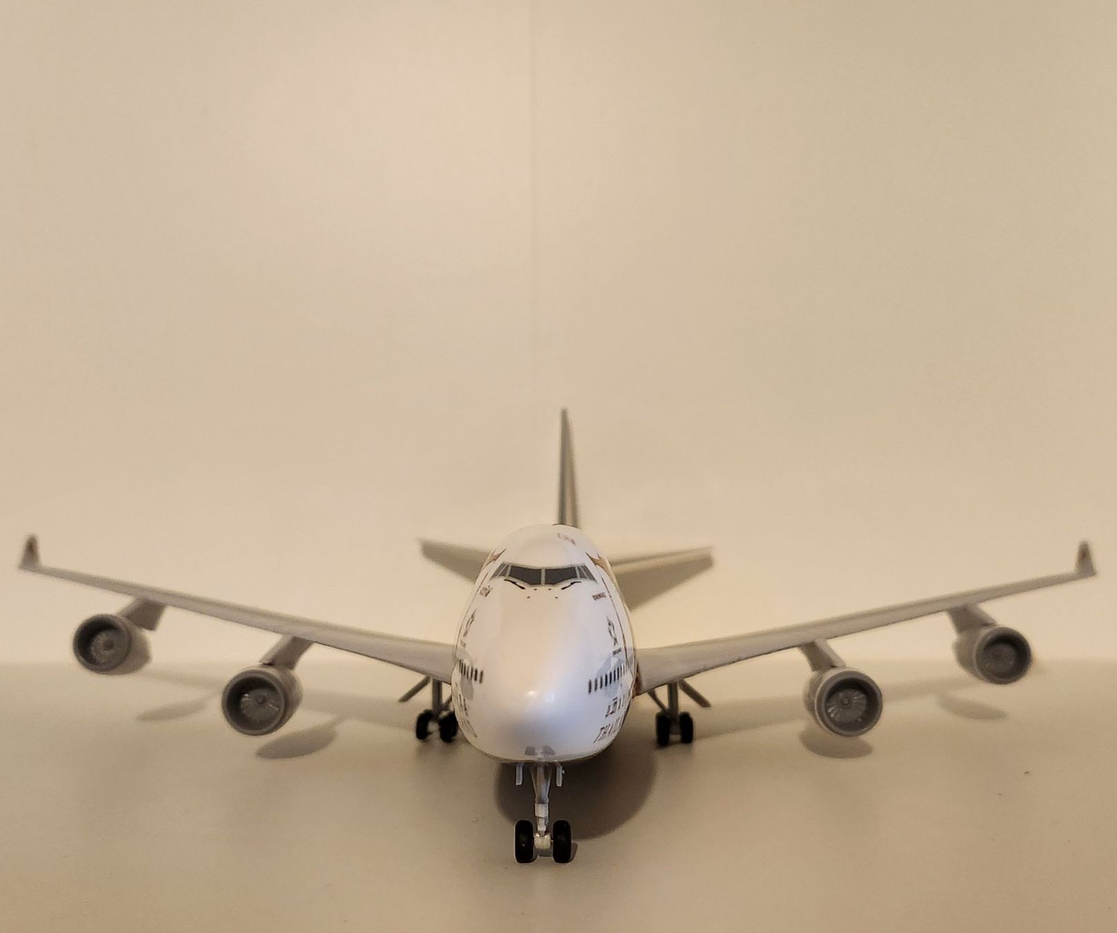 Kit di modellismo & Modellini statici: Skymarks 1/200 Thai Airways Boeing 747-400 – Nuovo (secondo la descrizione) da Wittenwil venduto da ced_q8j7 3