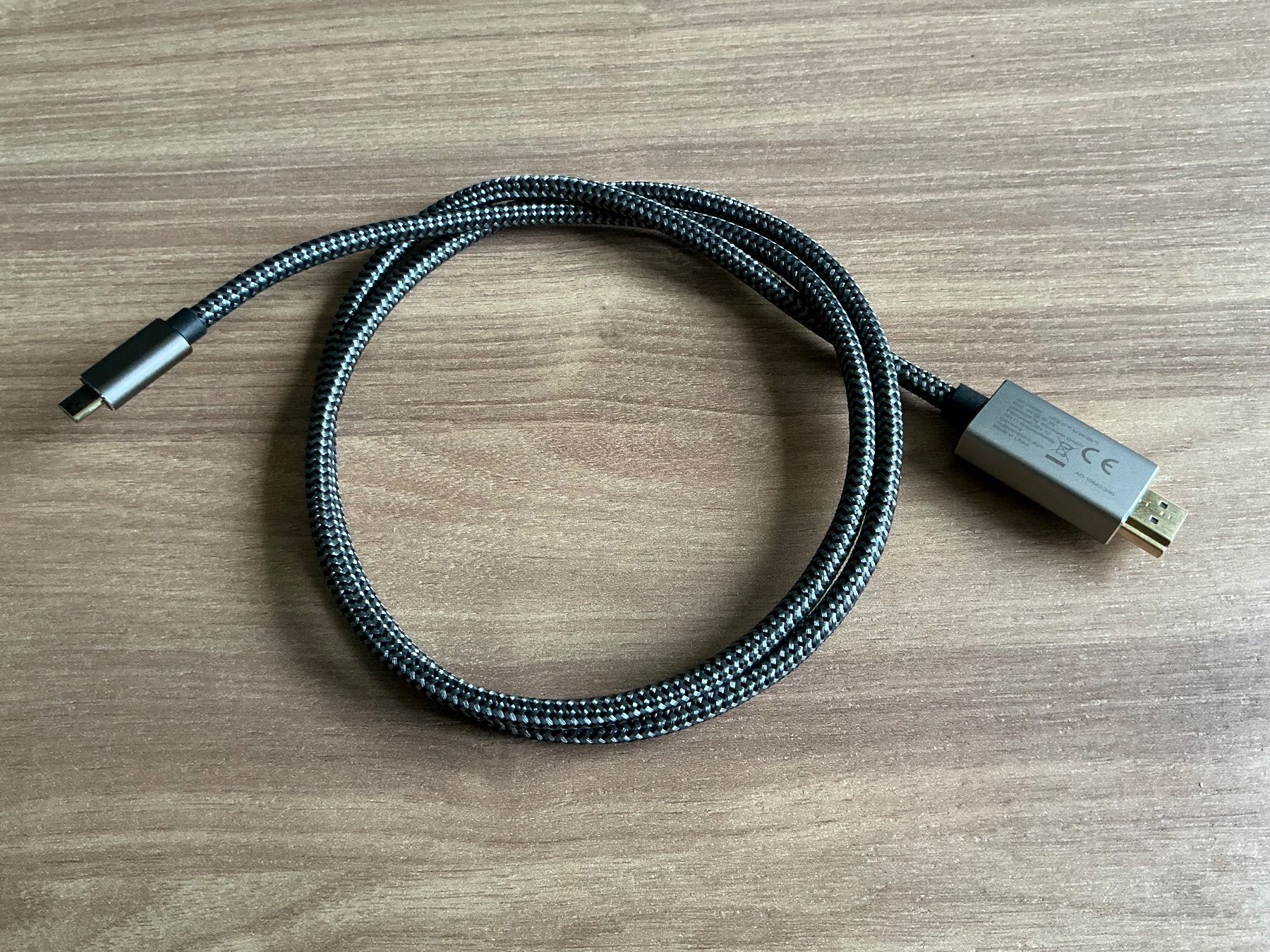 Cavi: Video Adapter HDMI - USB-C – Usato da Zürich venduto da hub_h8vk