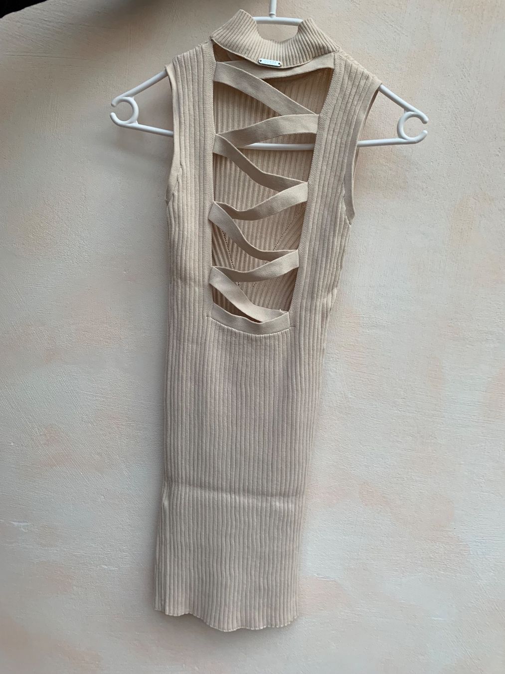 Guess Robes: GUESS Kleid – Neuf (Voir description) à Wil SG par vivi_n 1