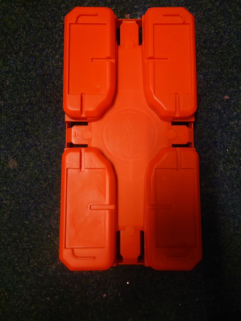 Hot Wheels Giocattoli: Hot Wheels Track Builder System Konvolut, Winter-Spass! – Usato da Wettingen venduto da l_i500 6