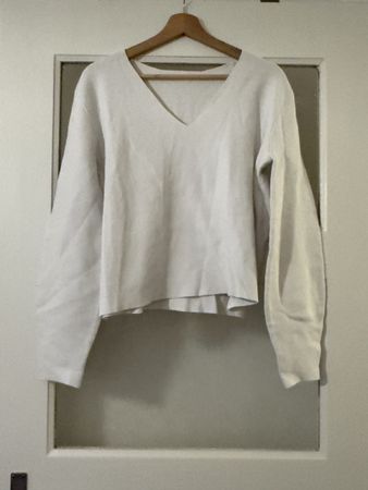 Weisser Pullover, Gröse M