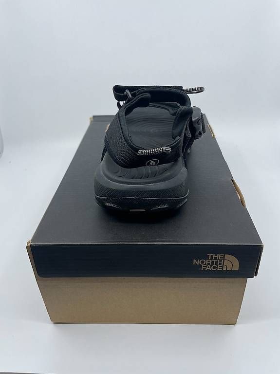 North Face Scarpe da donna: The North Face W Explore Camp Sandal - Schwarz - Gr. 38.5 – Usato da Zürich venduto da Waikiki57 3