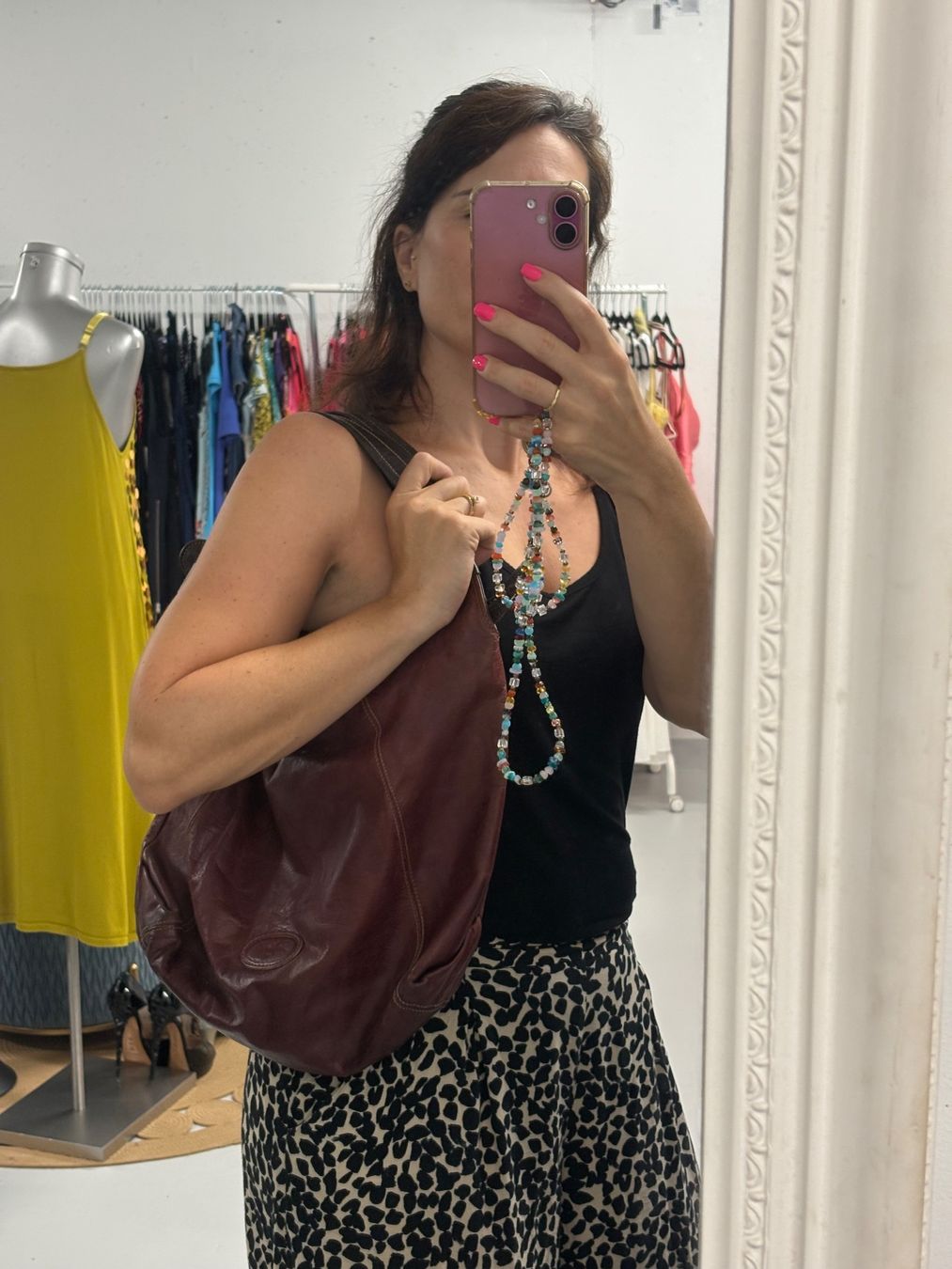 Borse da donna: Sofia Cardoni Ledershopper bordeaux braun Schultertasche – Usato da Regensdorf venduto da secondchancefashion 1