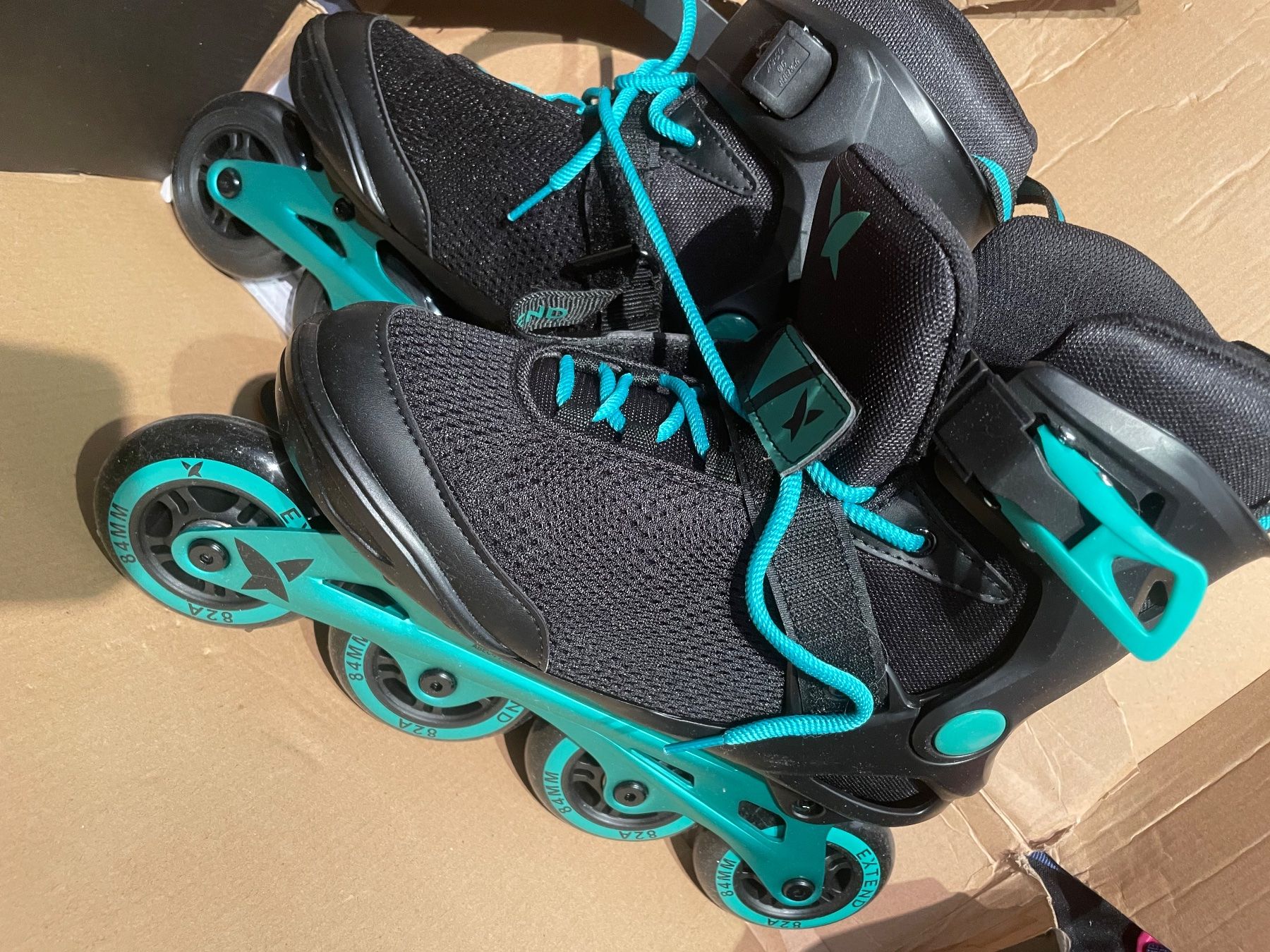 Pattini in linea & Pattini a rotelle: Damen Rollerblade Inline Skates – Nuovo (secondo la descrizione) da Flüelen venduto da AU10