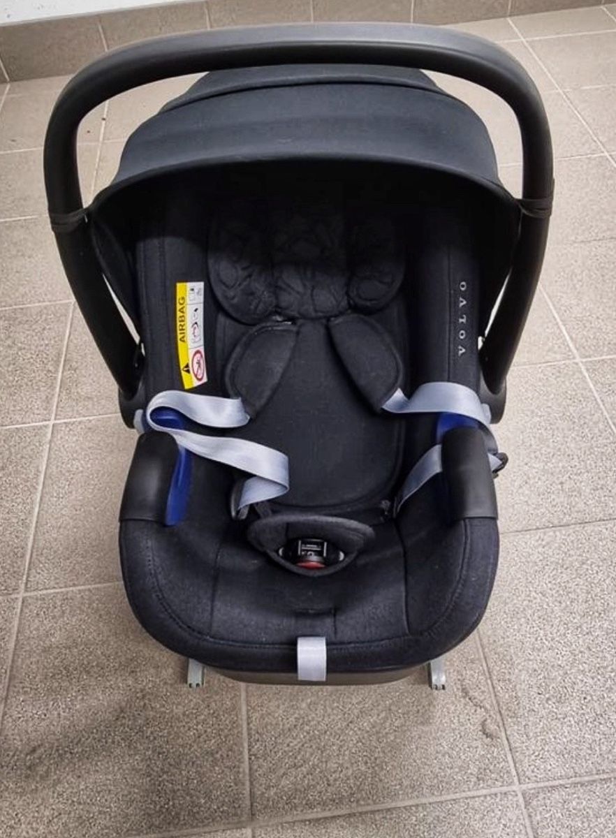 Britax Römer Seggiolini per auto: Kindersitz mit Isofix-Basis – Usato da Dietikon venduto da Corpus