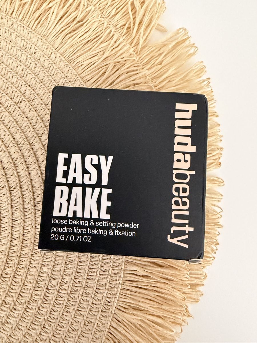 Huda Beauty Make-up: Huda Beauty Easy Bake Loose Baking & Setting Powder – Nuovo e nell'imballaggio originale da Gränichen venduto da Domsiiiii 2