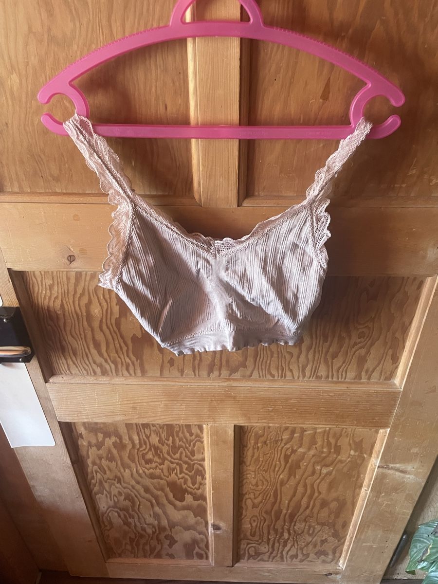 Altra biancheria intima: Beige BH – Usato da Lenk im Simmental venduto da banane50626