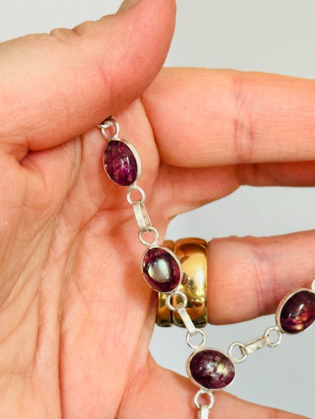 Ketten: Labradorite necklace – Neu und originalverpackt aus Genève von AGBERG 6