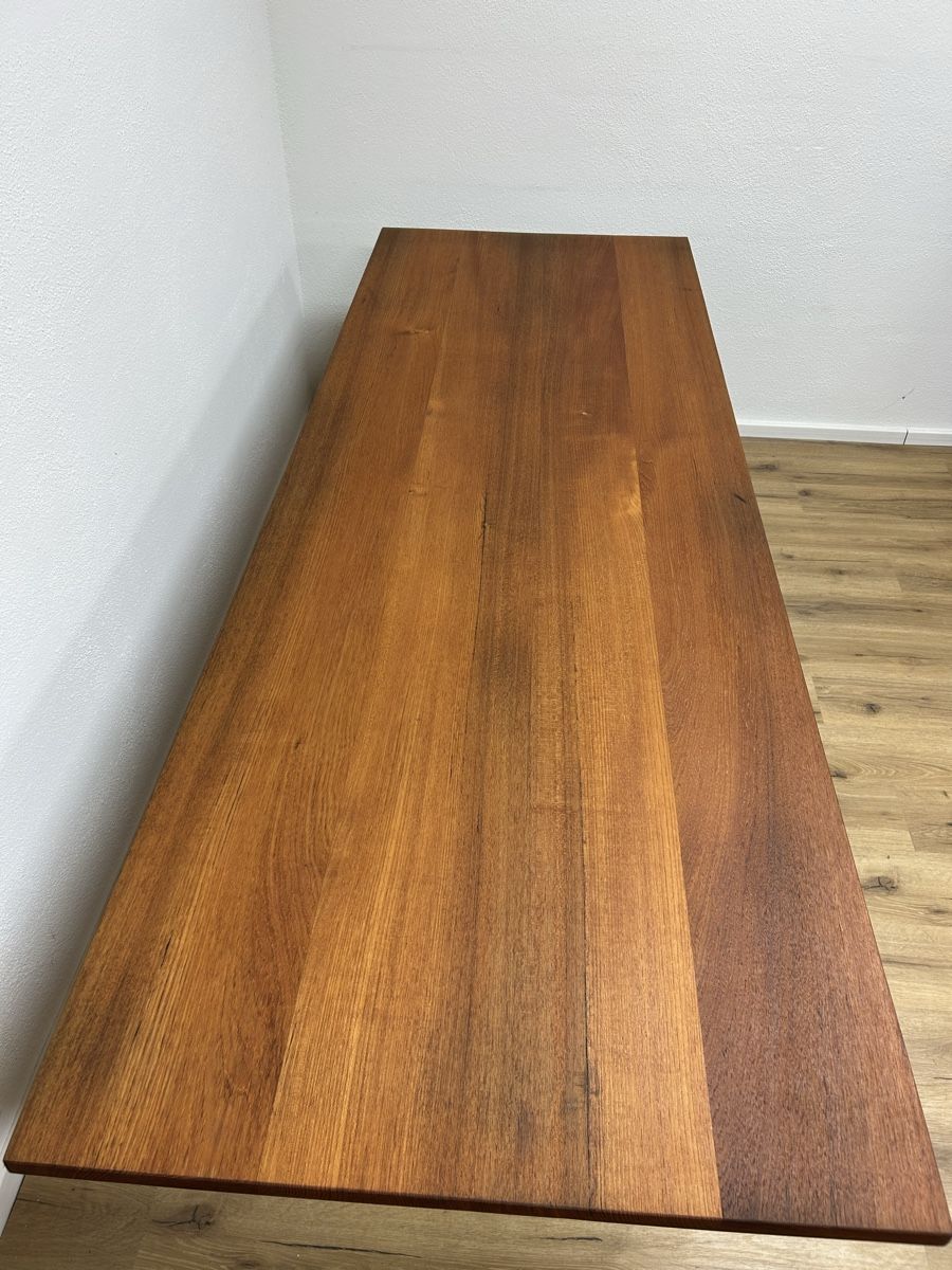Horgen Glarus Tische: Beizentisch Ulme (249x87cm) – Gebraucht aus Basel von MoebelSackmann 3