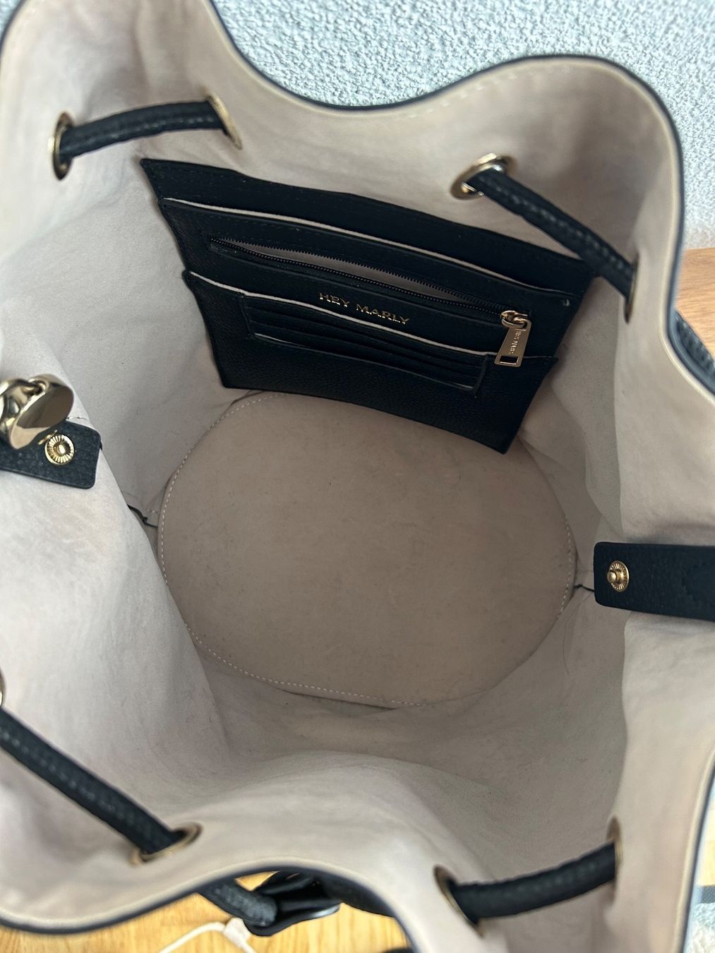Borse da donna: Hey Marly City Companion – Nuovo (secondo la descrizione) da Schafisheim venduto da Lola1993 1