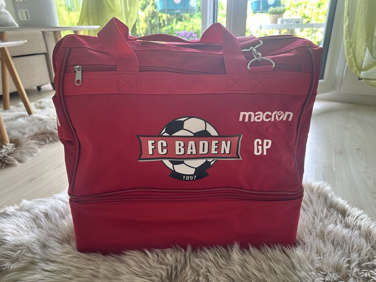 Borse & Zaini: Fussball rucksack – Nuovo (secondo la descrizione) da Dättwil AG venduto da pis_2sbp