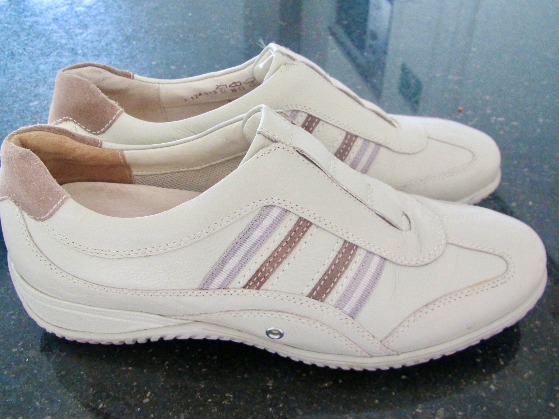 Scarpe da donna: SOULIERS MEDICUS CLIMA – Usato da Murten venduto da Selliot