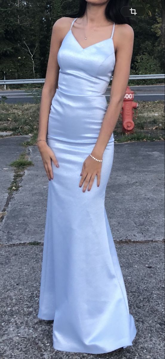 Kleider: Abendkleid lang hellblau – Neu (gemäss Beschreibung) aus Unterägeri von ezoo