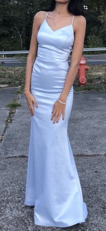 Abendkleid lang hellblau