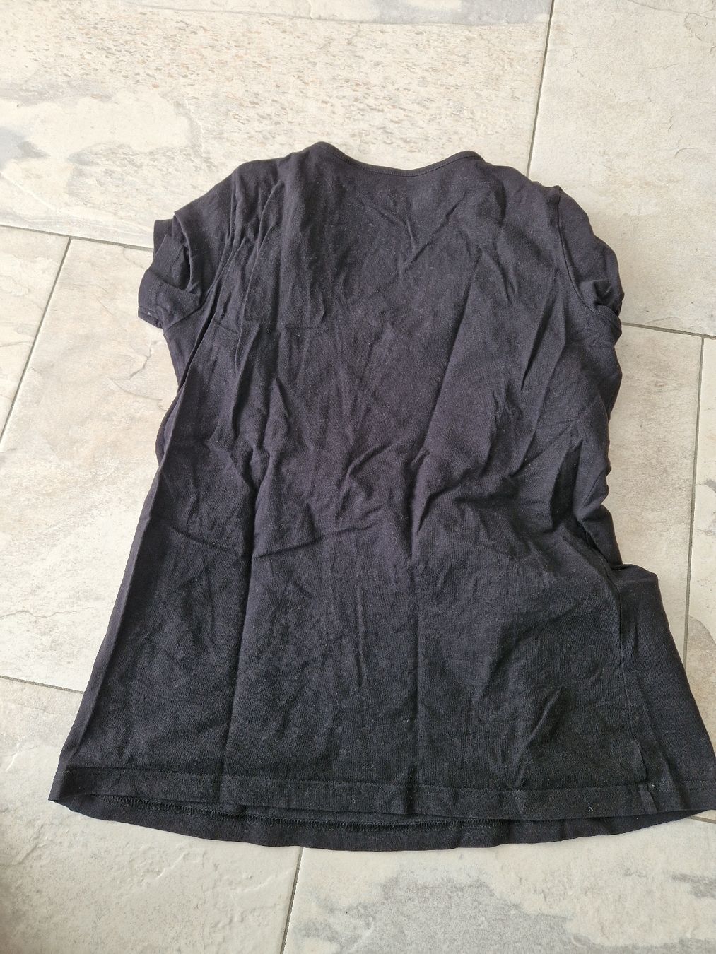 T-Shirts: Schwarzes Still-Top, Grösse 36/38 – Gebraucht aus Niederrohrdorf von Miripfiri 3