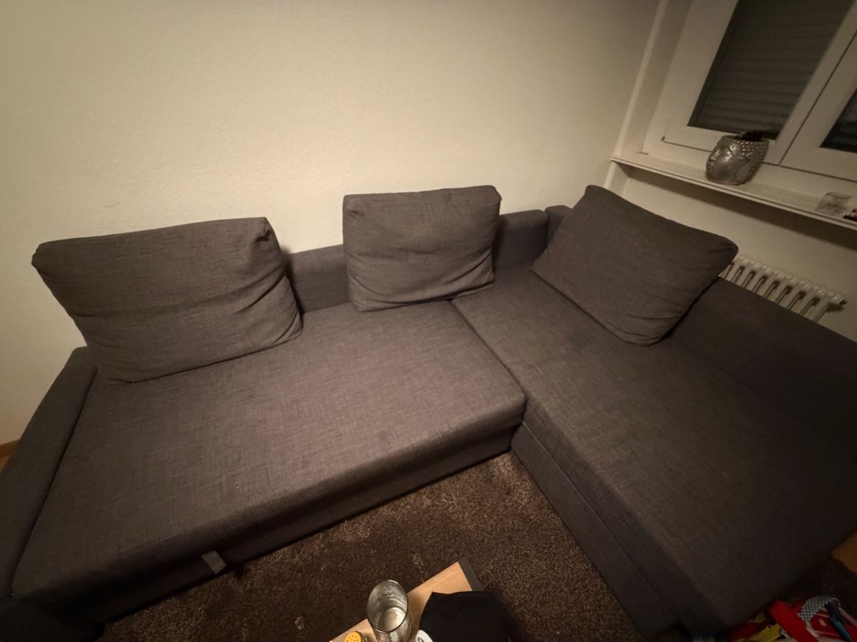 Sofas: Grosses Ecksofa, Grau, Schlafsofa, Sofa – D'occasion à magden par maikik 2