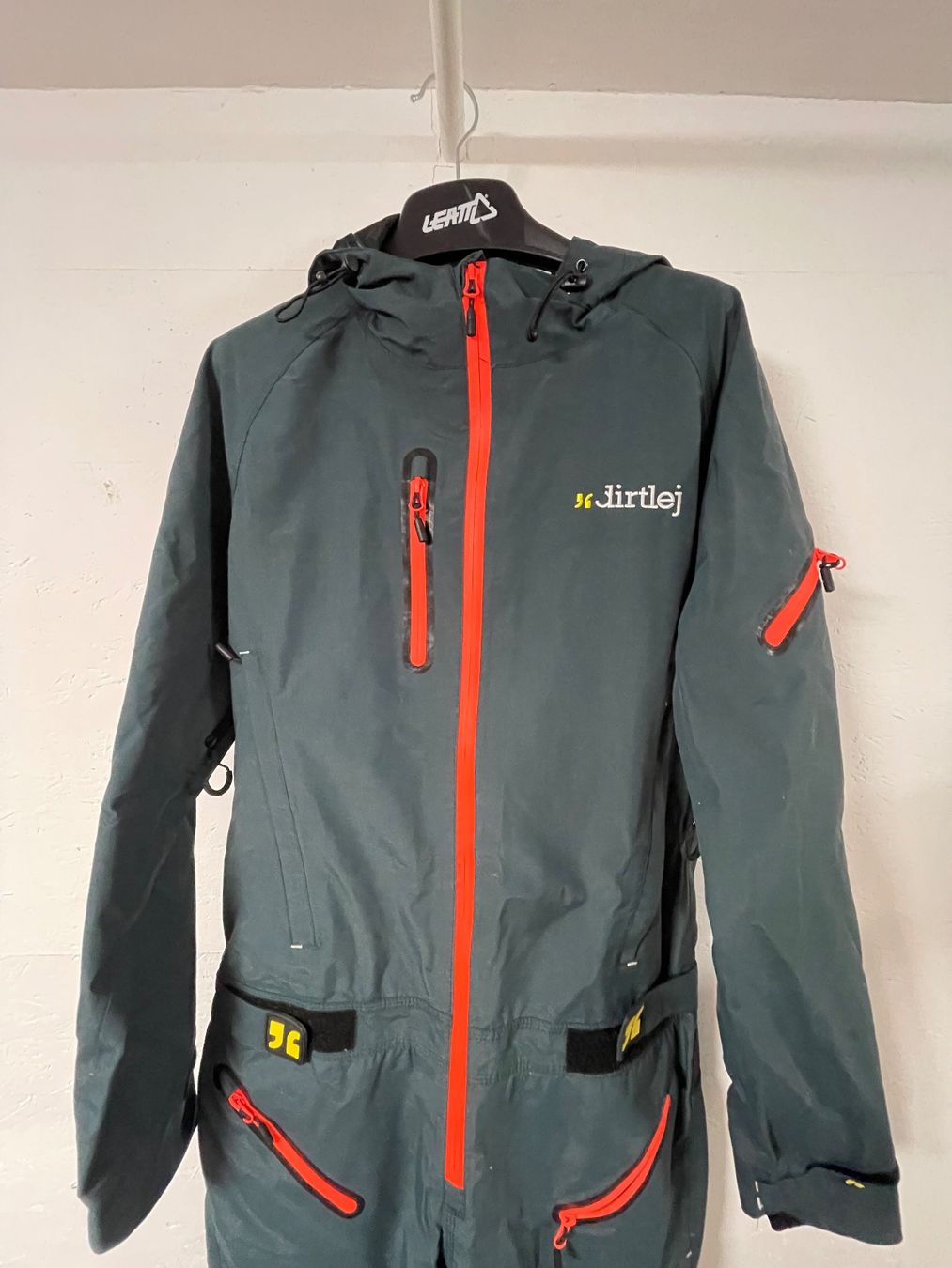 Jumpsuits: dirtlej Dirtsuit Core Edition - Mud Overall M – Gebraucht aus Kirchberg BE von Matador13 1