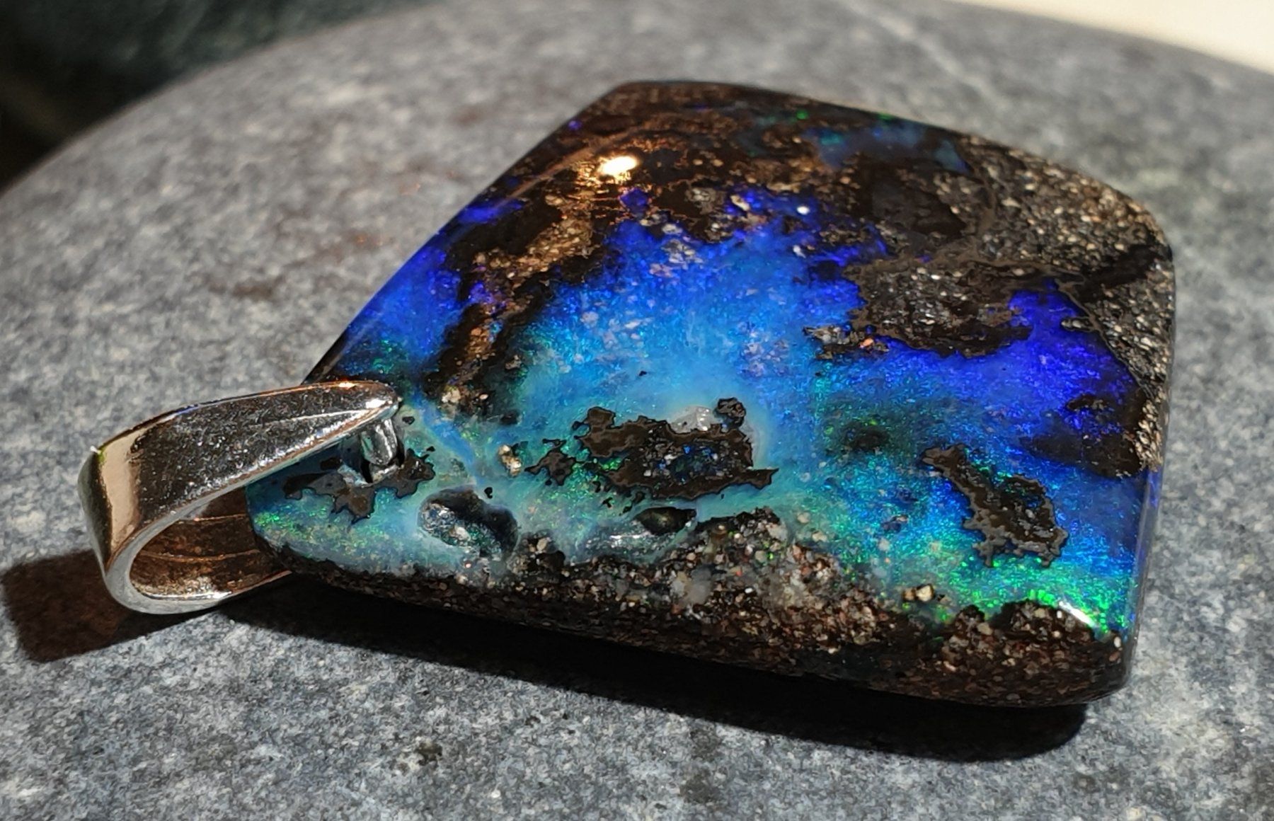 Ciondoli: Anhänger Boulder Opal. – Nuovo (secondo la descrizione) da Niederbüren venduto da Raphael014 4