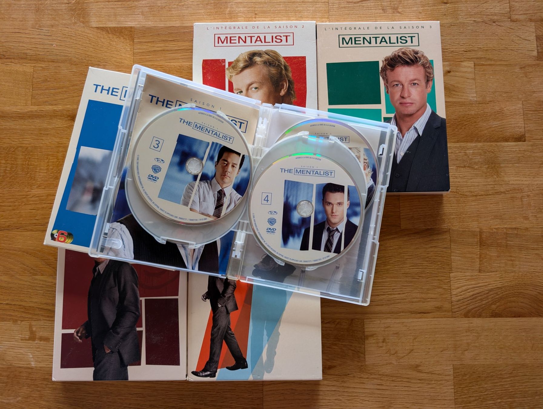Tutti i DVDs: Mentalist saisons 1-5 français – Usato da Yverdon-les-Bains venduto da piouaillebi 2