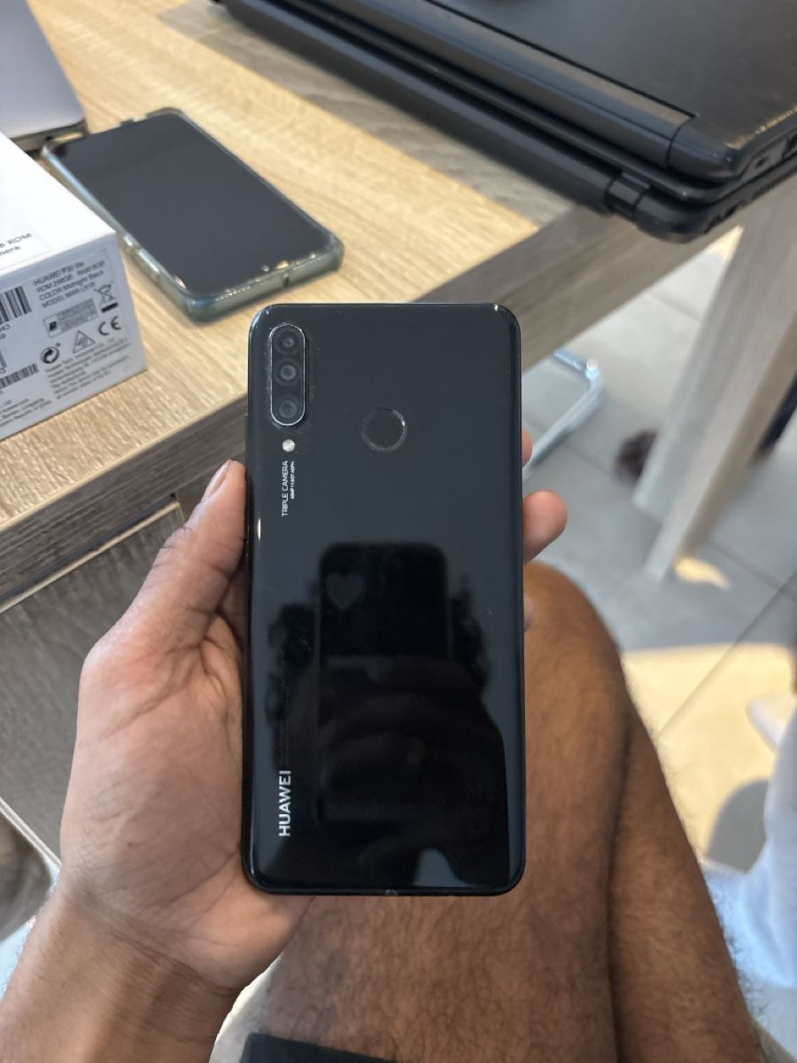 Huawei Telefoni cellulari / Smartphones: Huawei P30lwit – Usato da Bargen BE venduto da Thi_hp9t 1