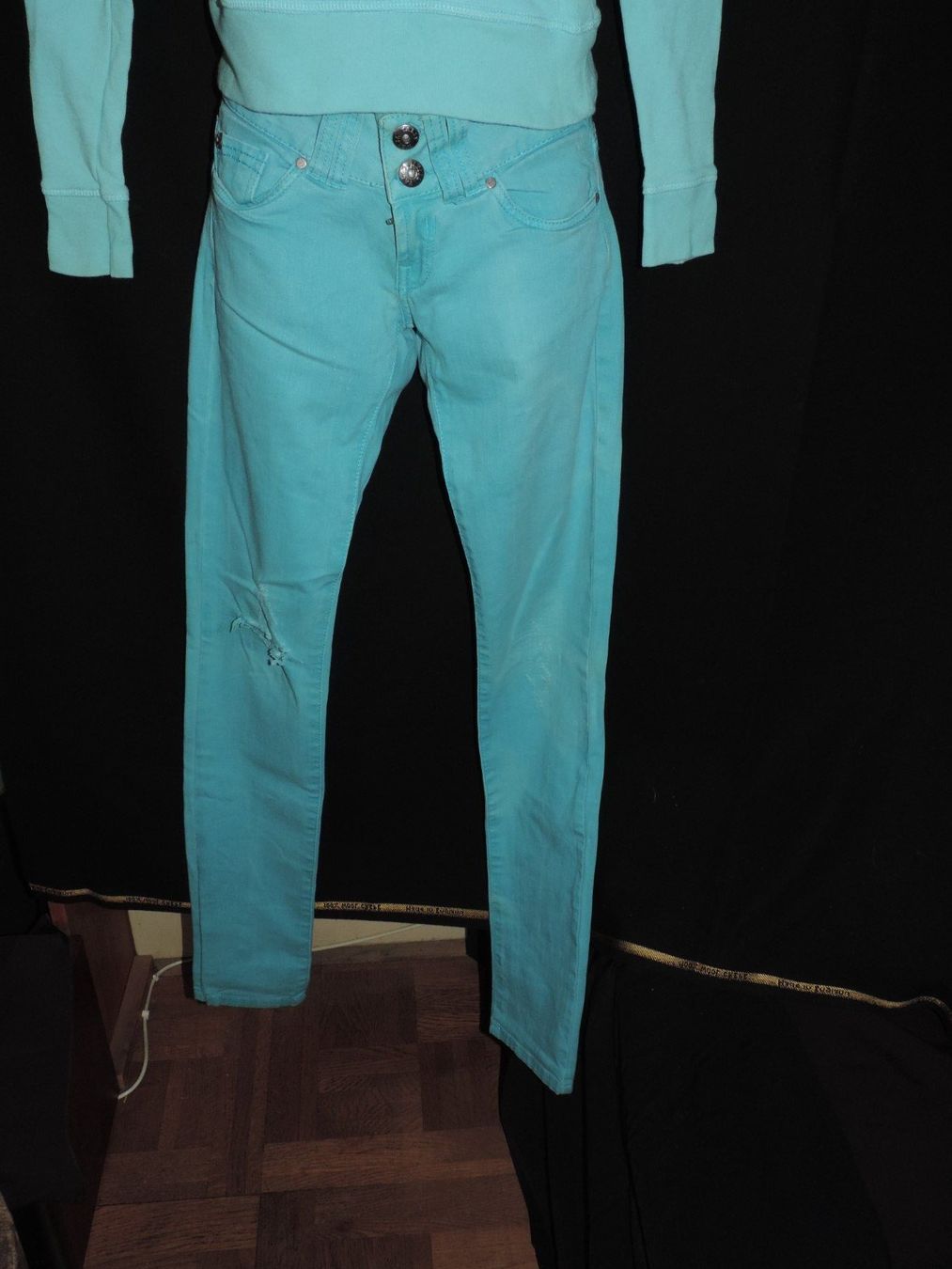 Lotti di vestiti: ensemble bleu turquoise – Usato da Genève venduto da Axelle333 5