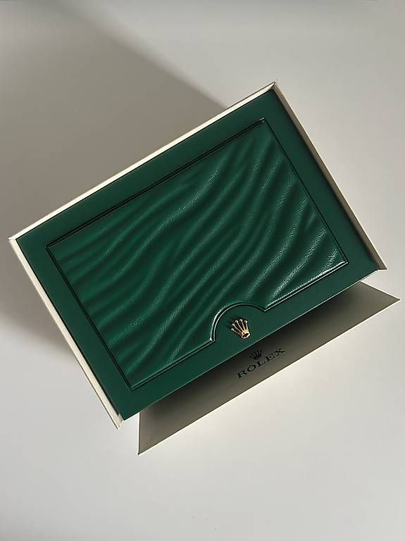 Uhren: Rolex Submariner 126610LV Starbucks – Gebraucht aus Zürich von nat_7wll 4