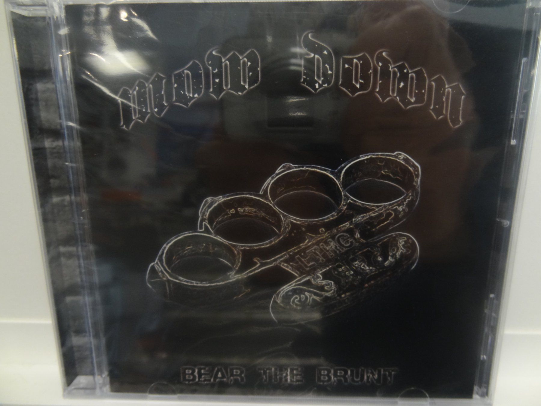 CD: NOW DOWN "Bear the brunt" CD Hardcore, neu! Top! – Usato da luzern venduto da musicandart