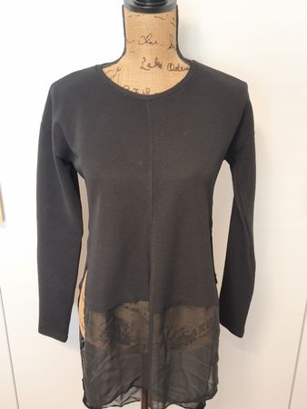 Vero Moda Pullover schwarz lang geschnitten Grösse XS