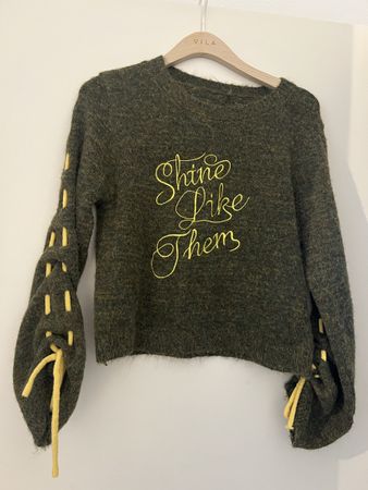 Cashmere pullover