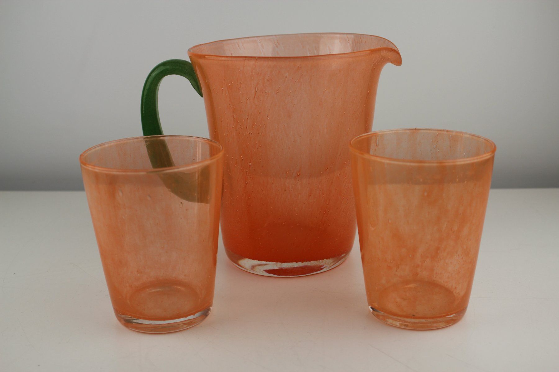 Bicchieri: Vintage Glaskrug mit 2 Gläsern – Usato da Basel venduto da IRMAundFRED