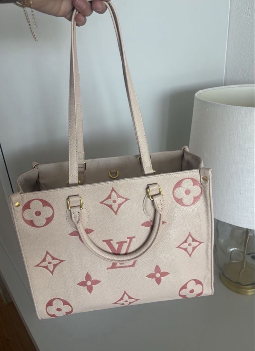 Taschen für Damen: Bag in Pale Beige Colour   – Neu (gemäss Beschreibung) aus Horgen von len_qjz9