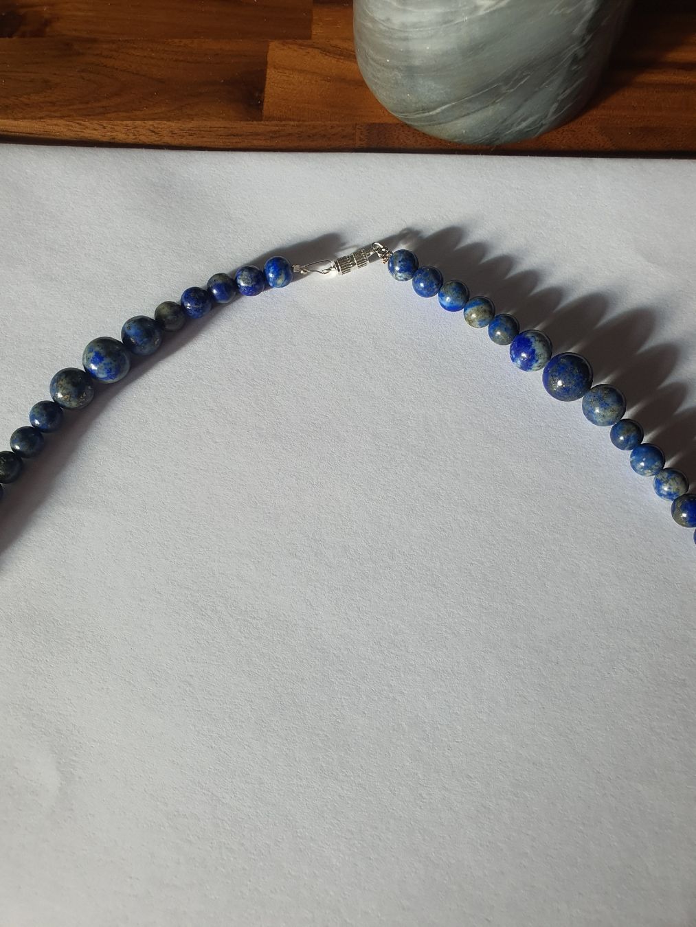 Catenine: Collier Perles et Pendentif Lapis Lazuli – Nuovo e nell'imballaggio originale da Tavannes venduto da Alkatra-kkk666 7