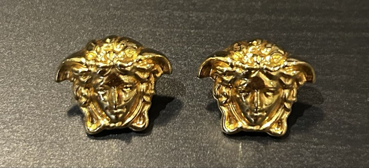 Versace Ohrringe & -stecker: Versace Medusa Ohrringe  – Gebraucht aus Ebmatingen von Christopher123 1