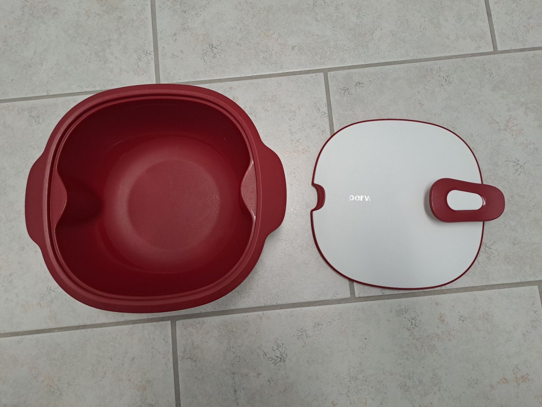 Tupperware Contenitori & Simili: Warmie-Tup Tupperware – Usato da Wohlenschwil venduto da lin_vx8g 1