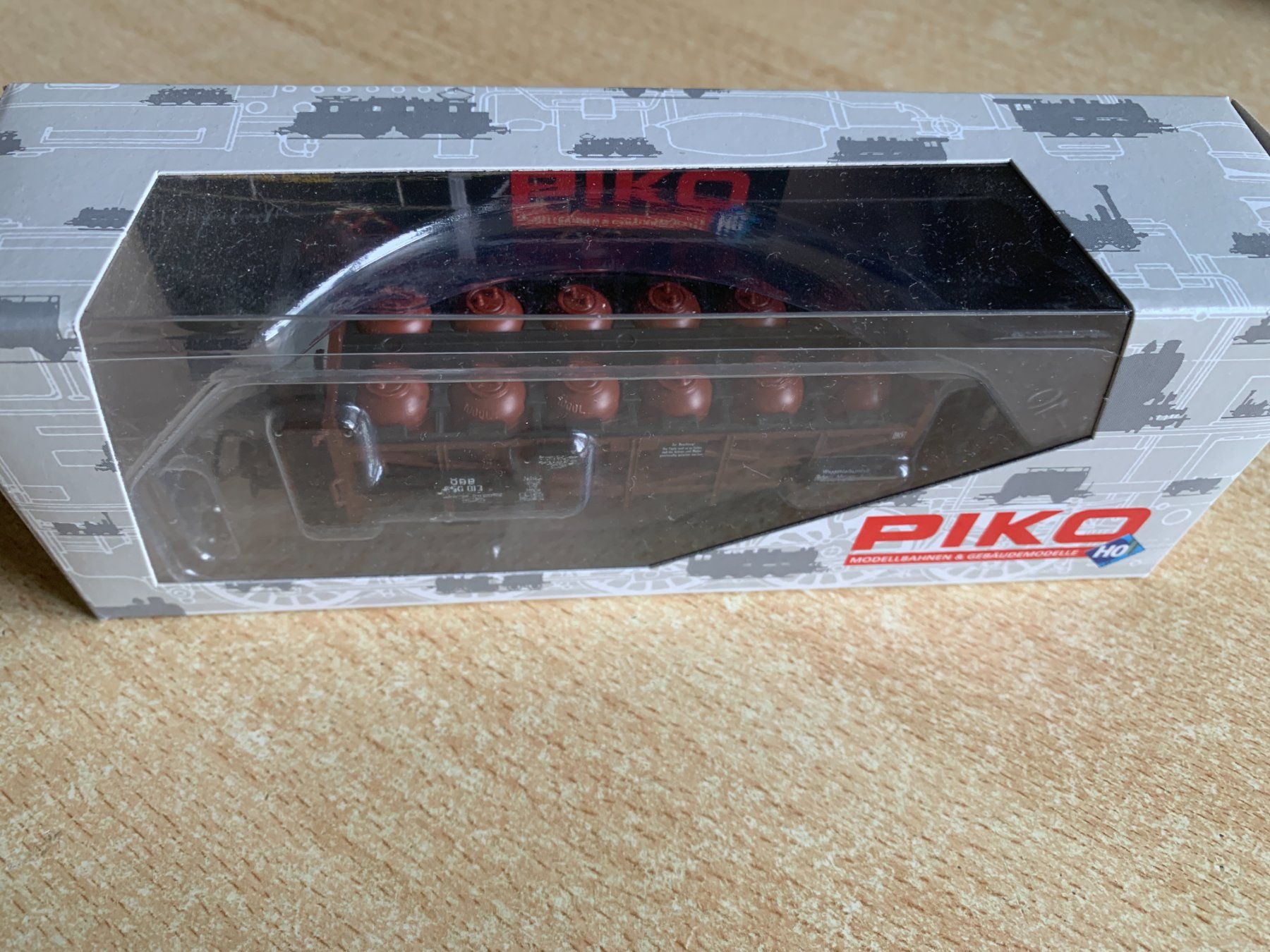 Piko Modelleisenbahnen: Piko 54921, ÖBB Säuretopfwagen – Neu und originalverpackt aus Flums von finn1975 1