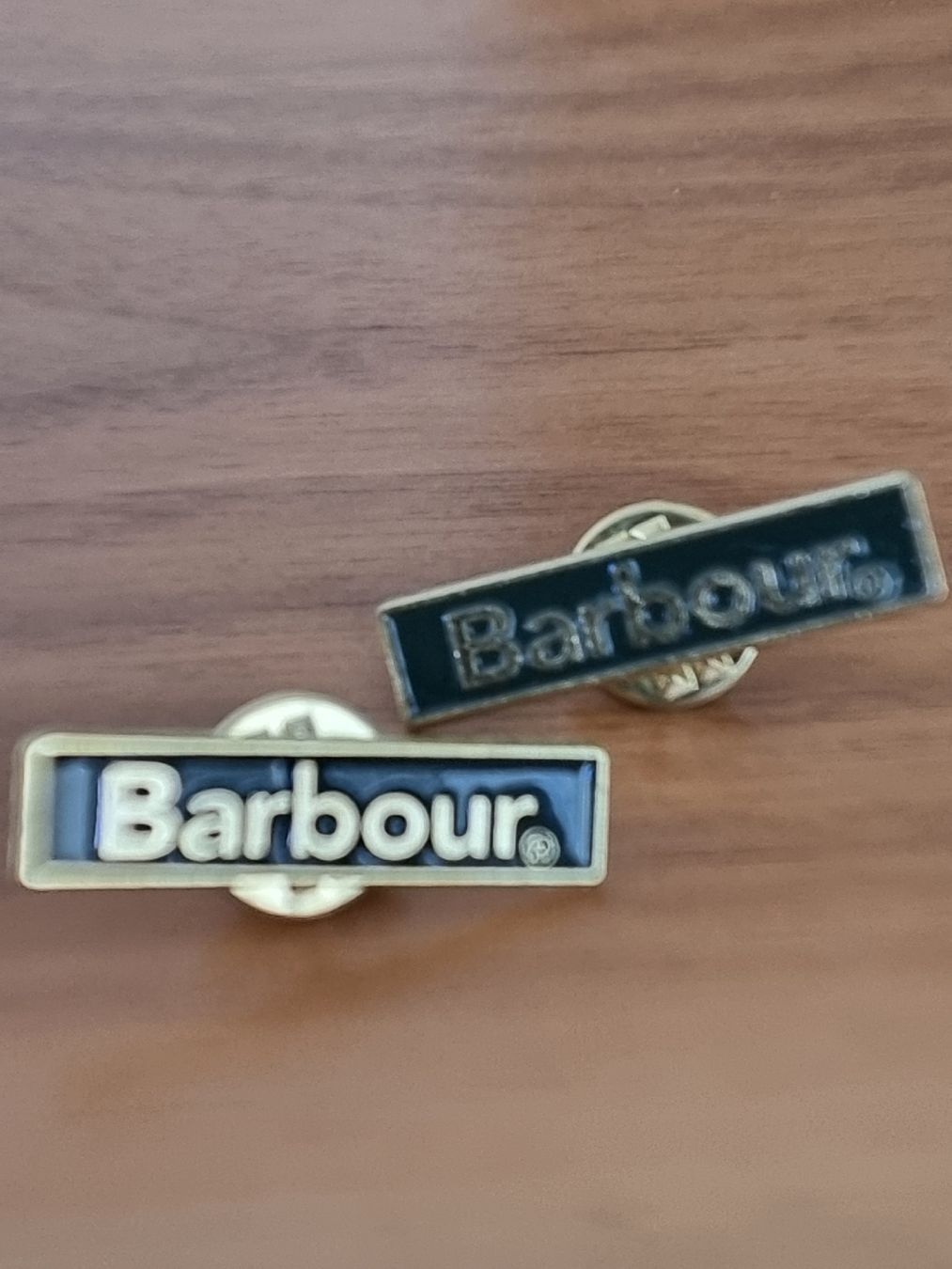 Nadeln: BARBOUR Pin (2 Stück) – Neu (gemäss Beschreibung) aus Zumikon von chv_w96q