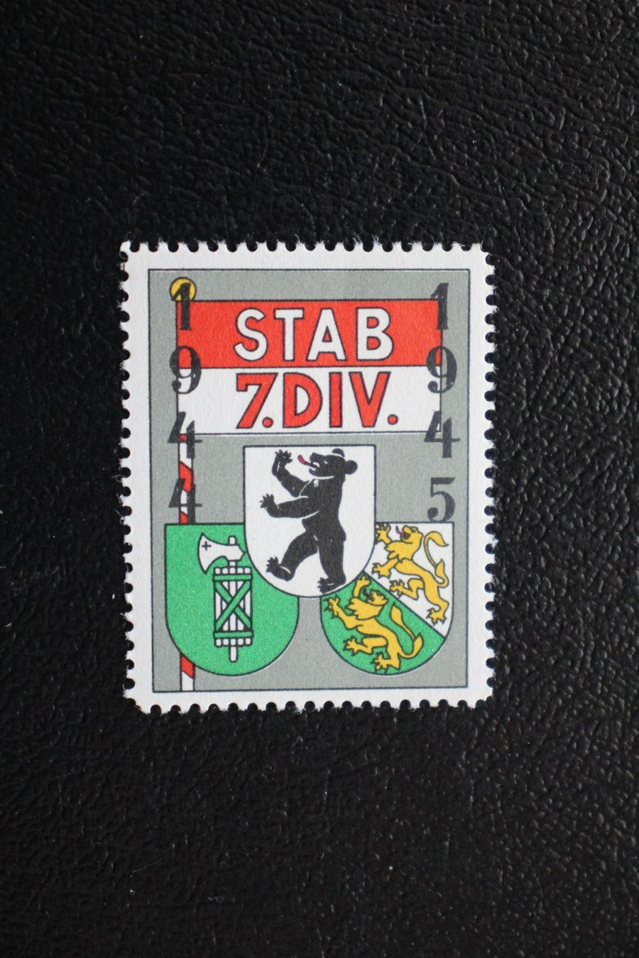 Tutti i francobolli: STAB 7. DIV. mit Aufdruck 1944 - 1945 – Usato da Wiedlisbach venduto da Hrudolfo