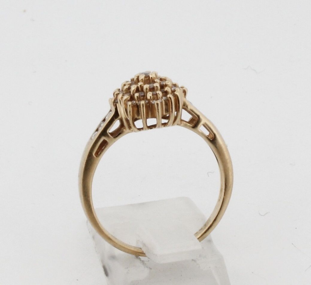 Anelli: Vintage 18k Gold Diamond Cluster Ring - Size 58 – Usato da Cham venduto da ppl_8lbl 6