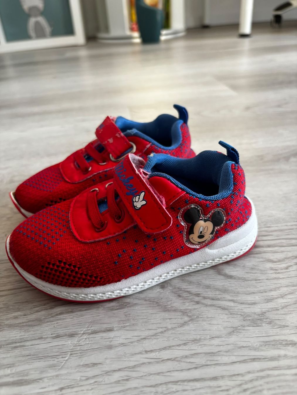 Scarpe per ragazzi: Kindersneaker Gr. 24.  – Usato da Hochfelden venduto da rub_rnw5