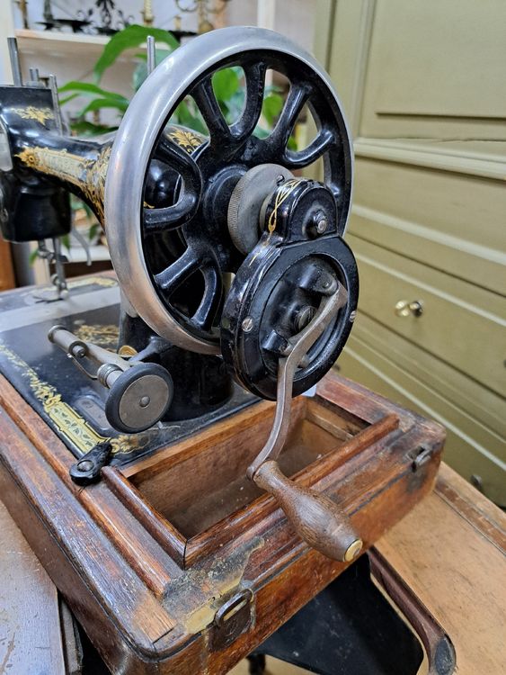 Singer Machines à coudre: Antike Singer Nähmaschine – D'occasion à Adligenswil par karinma 2