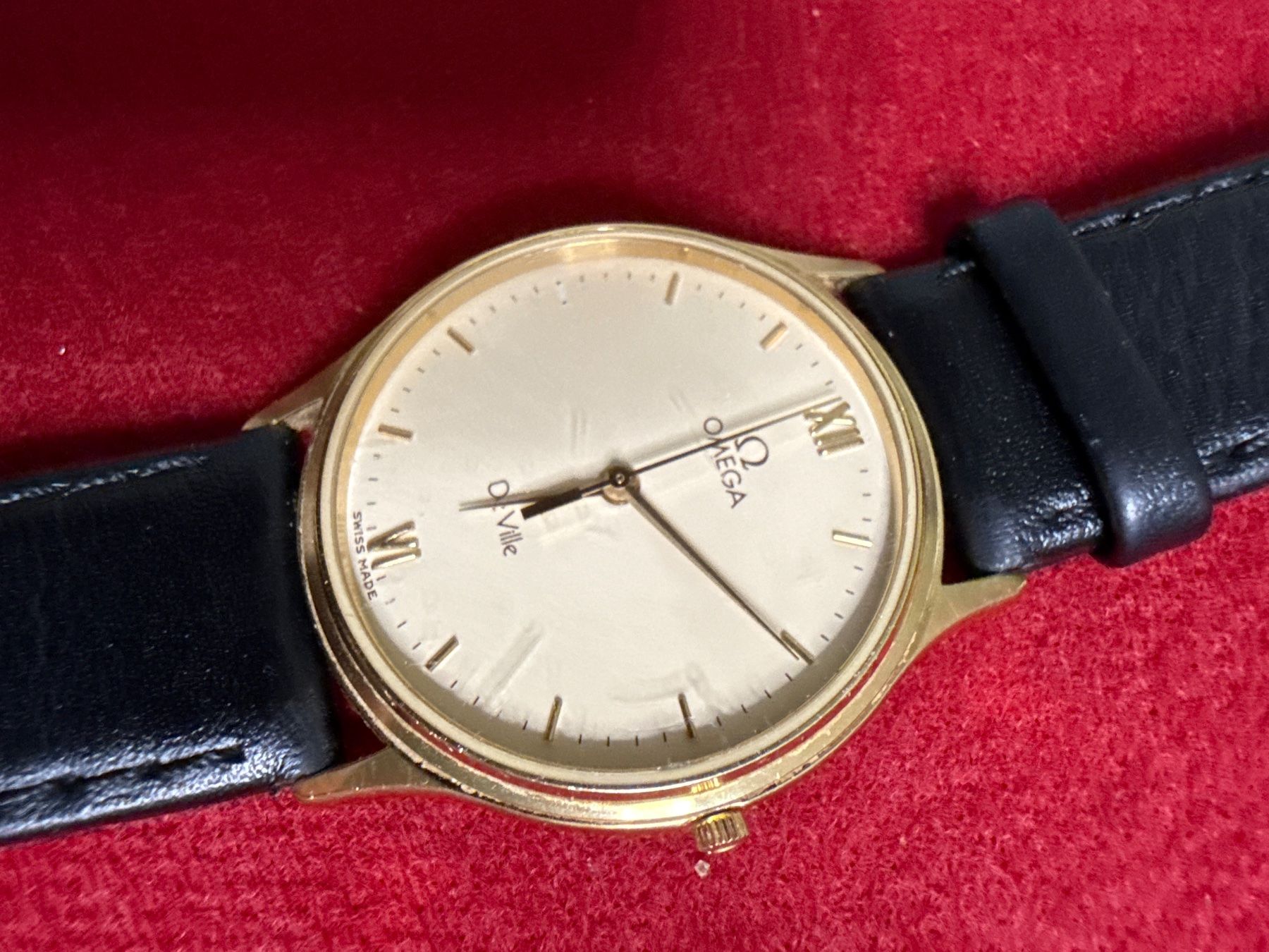Omega Montres: Omega De Ville Quarz 32 mm – D'occasion à Pfeffingen par Allhandelklgwatches 1